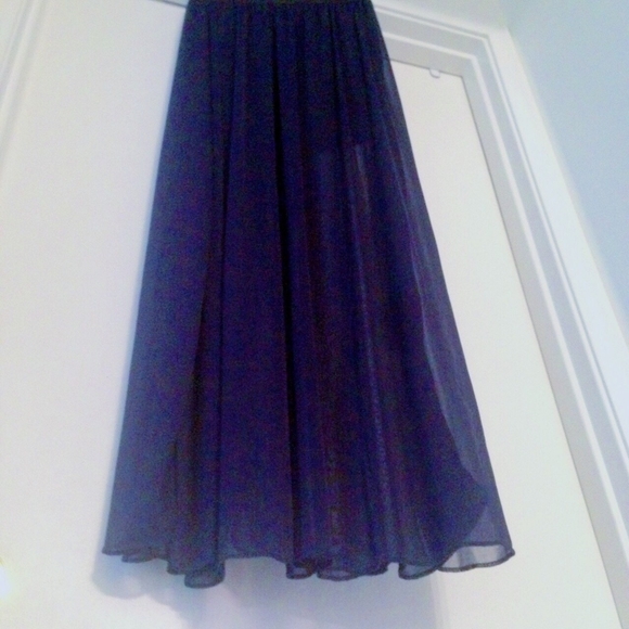 5/$25 Blue sheer flowy maxi skirt elastic high waisted - Picture 4 of 6